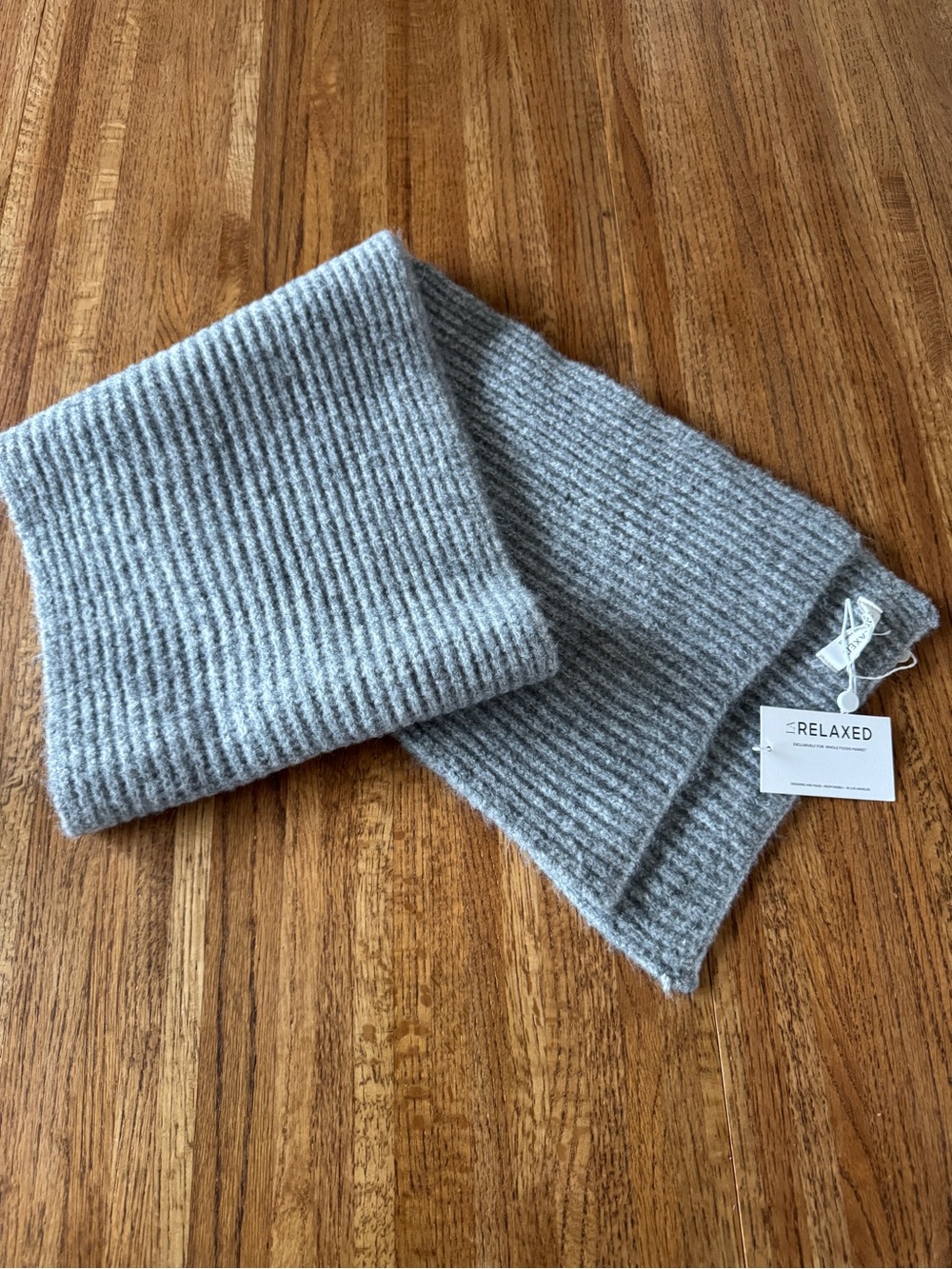 NWT LA RELAXED x Whole Foods Gray Ribbed Knit Scarf 100% Recycled Nylon USA
